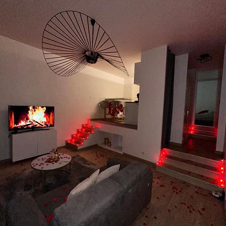 2 Pieces - Parking - Jacuzzi - Food & Drink - Love Mentone Esterno foto